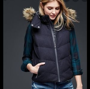 Women's Gap  Wool Insulated Vest